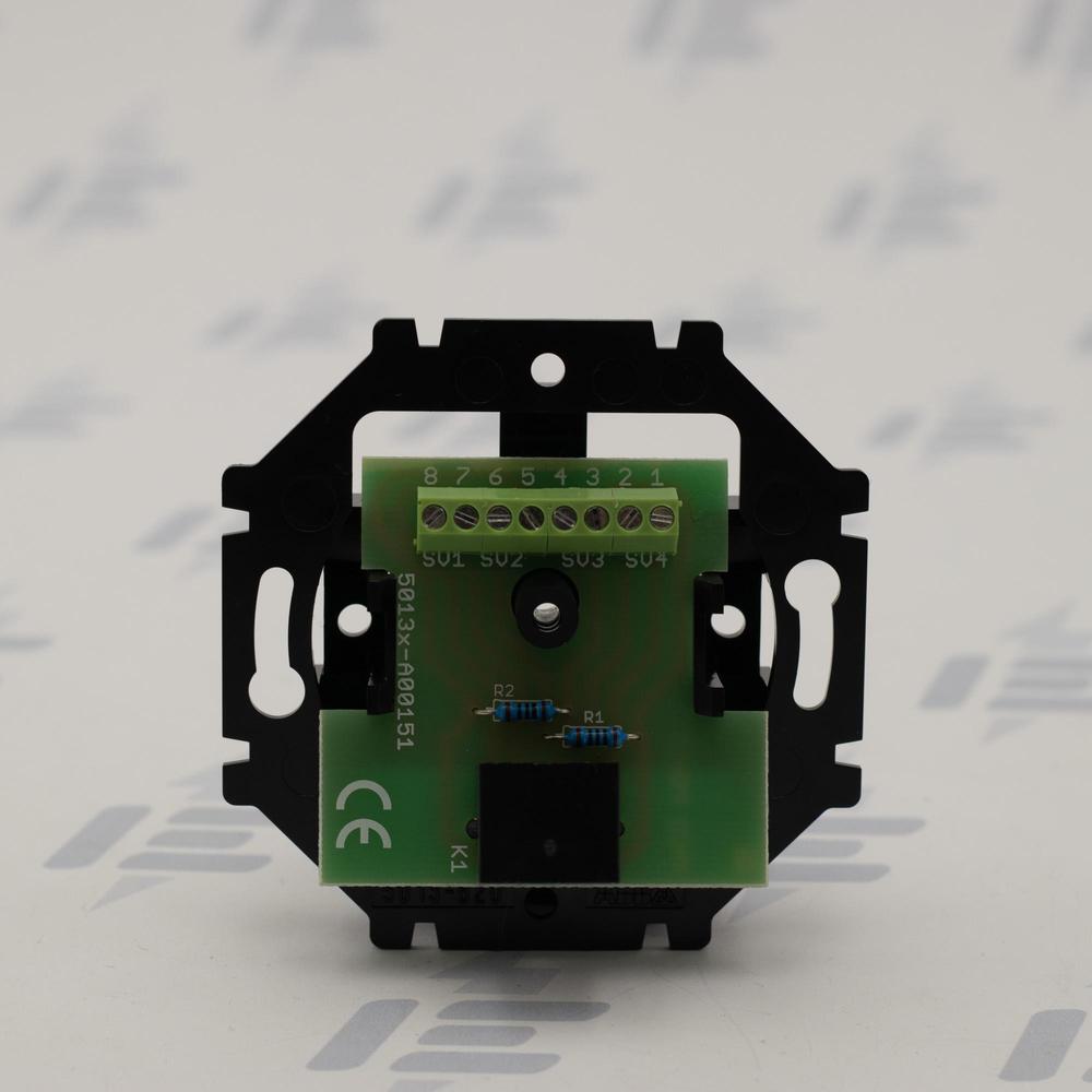 5013U-A00151 Přístroj zásuvky ISDN, koncový, jednonásobný