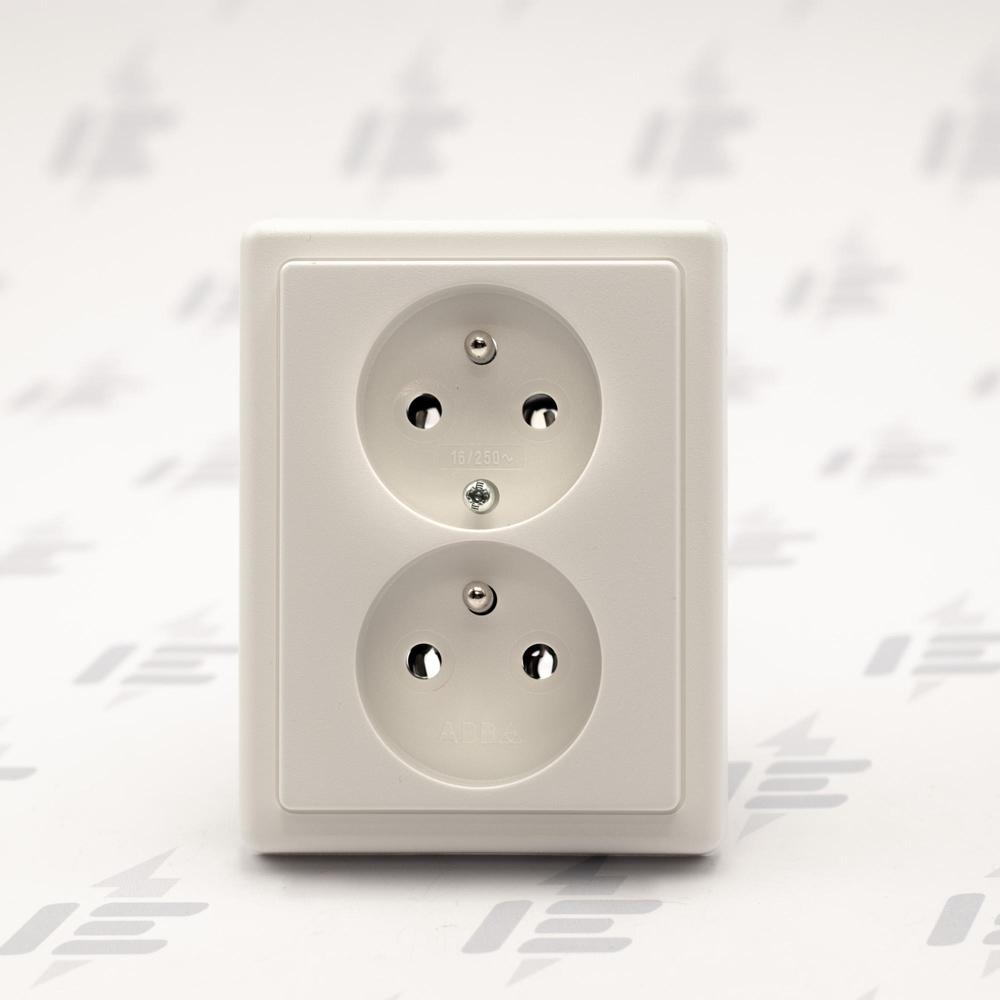 5512C-2349 B1 Zásuvka dvojnásobná chráněná