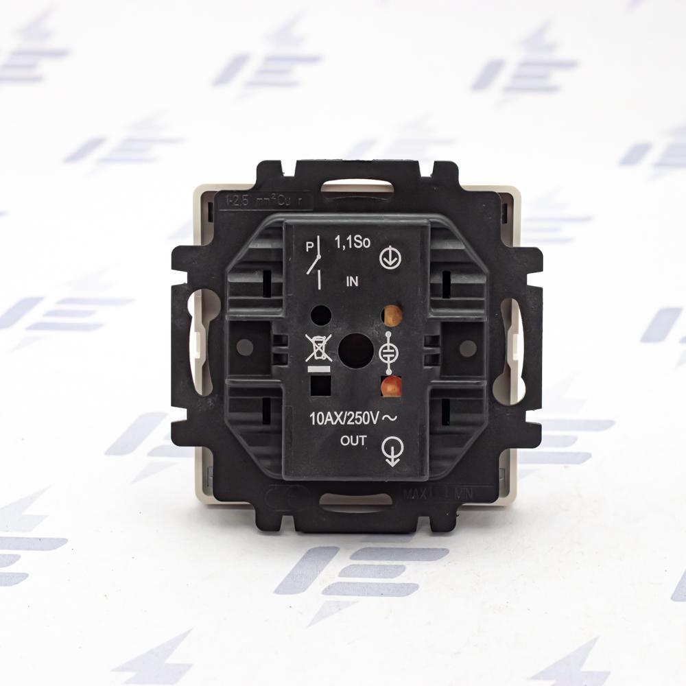 3557G-A01340 B1 Spínač jednopólový, řazení 1, s krytem