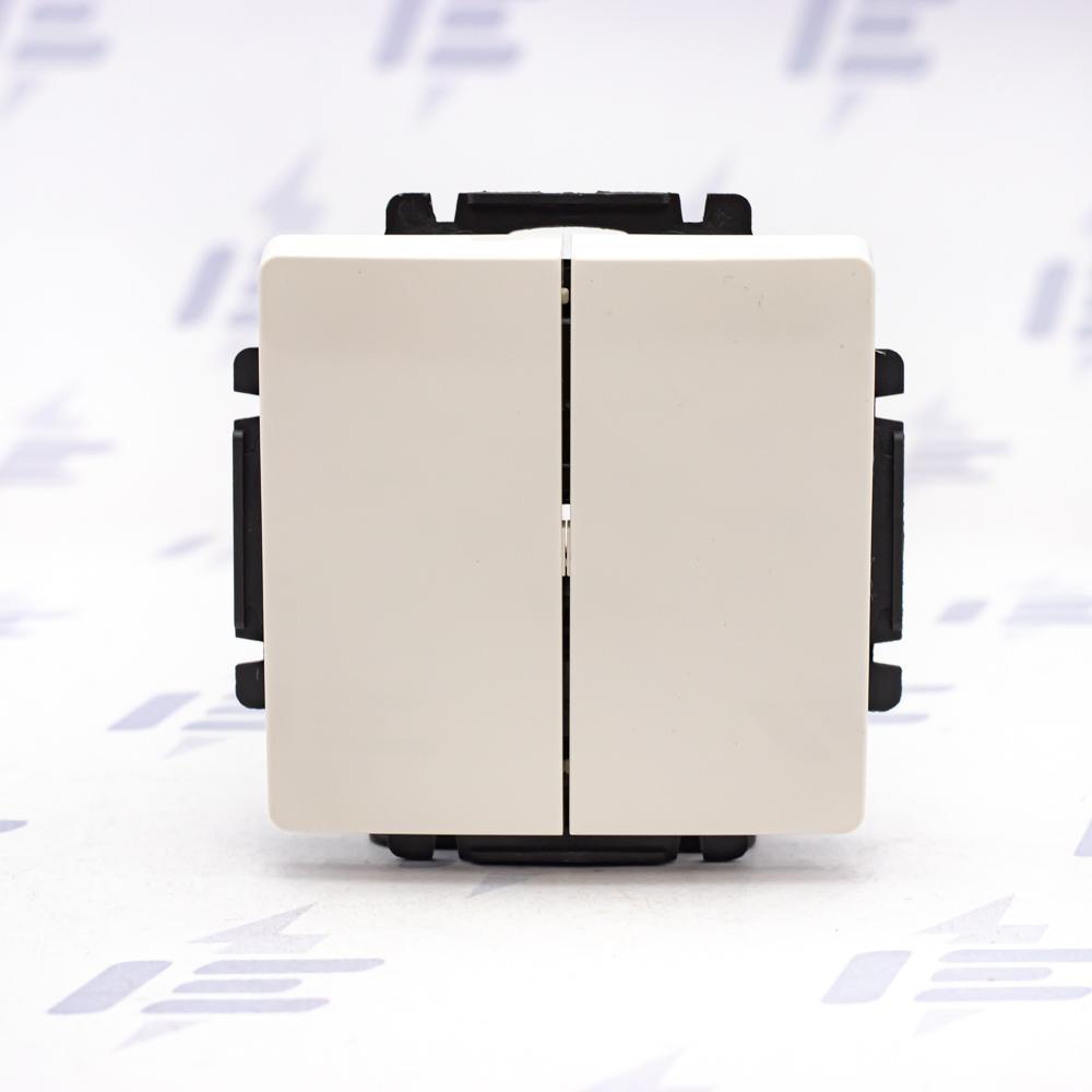 3557G-A87340 B1 Ovládač zapínací dvojitý, řazení 1/0+1/0, s krytem