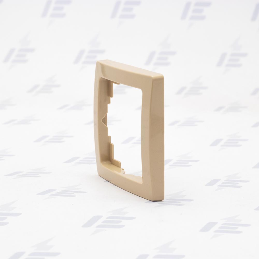 3901J-A00010 C3 Rámeček jednonásobný