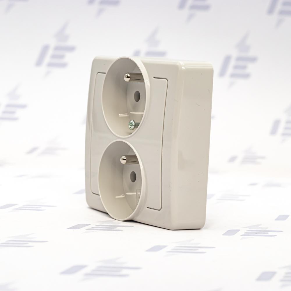 5512G-C02249 S1 Zásuvka dvojnásobná polozapuštěná s ochrannými kolíky