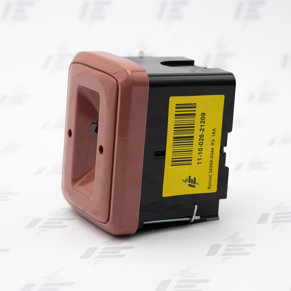 3425A-0344 R2 Spínač trojpólový s krytem a instalační krabicí se sponou