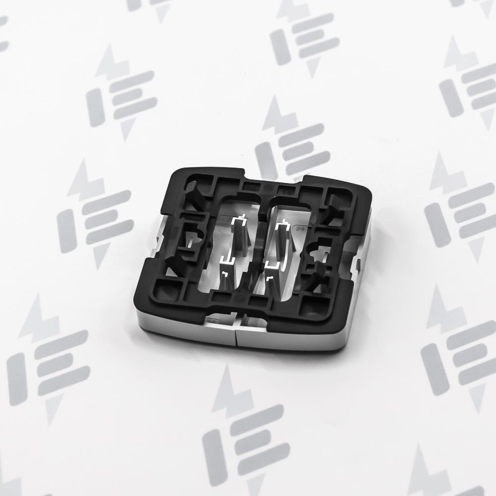 3558A-A652 S Kryt spínače dělený