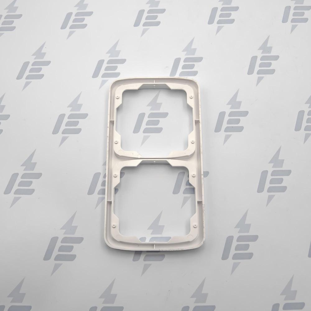 3901A-B21 B Rámeček dvojnásobný, svislý