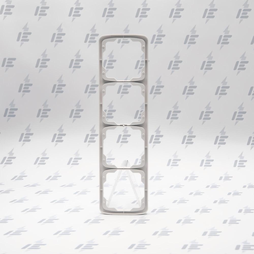 3901A-B41 B Rámeček čtyřnásobný, svislý