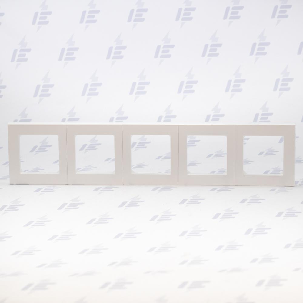 3901H-A05050 68 Rámeček pětinásobný, pro vodorovnou i svislou montáž