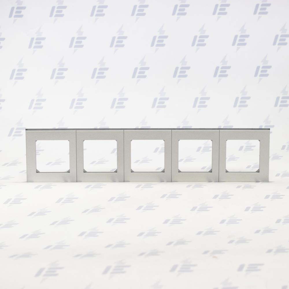 3901H-A05050 70 Rámeček pětinásobný, pro vodorovnou i svislou montáž