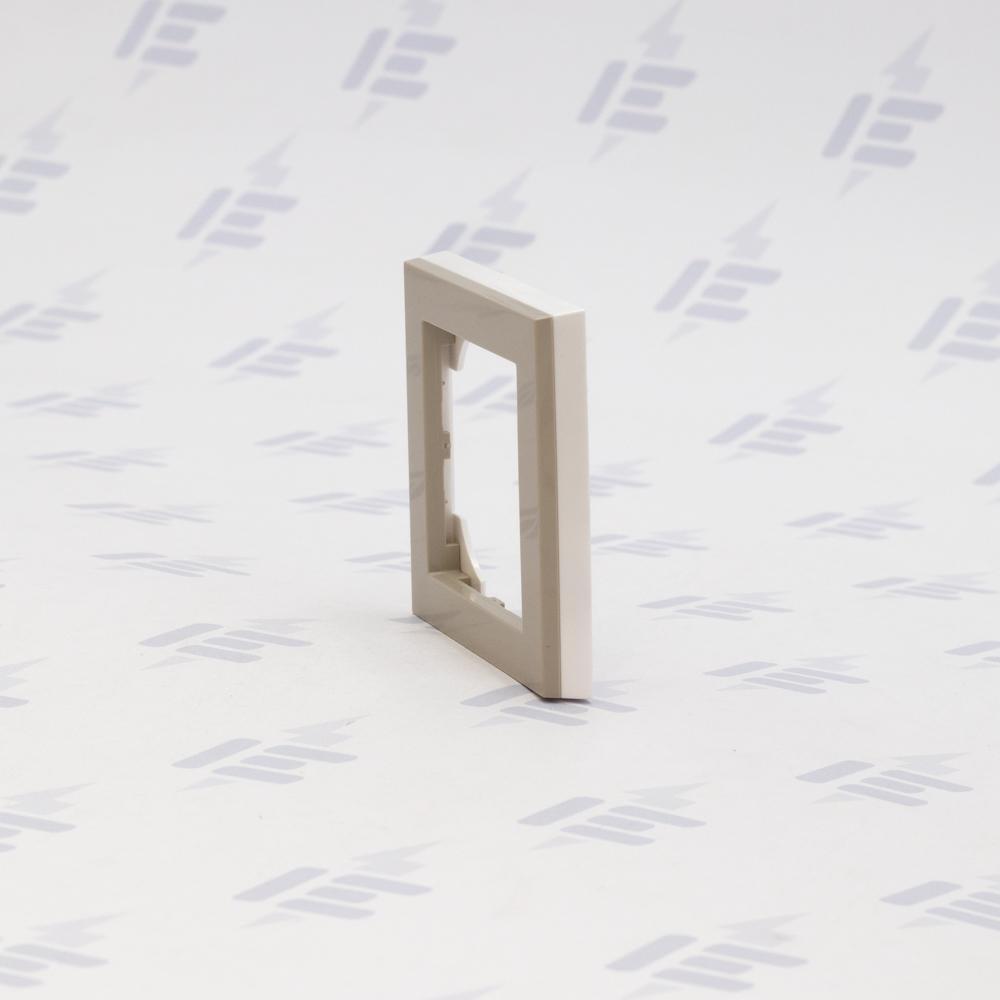 3901H-A05510 18 Rámeček jednonásobný s otvorem 55x55