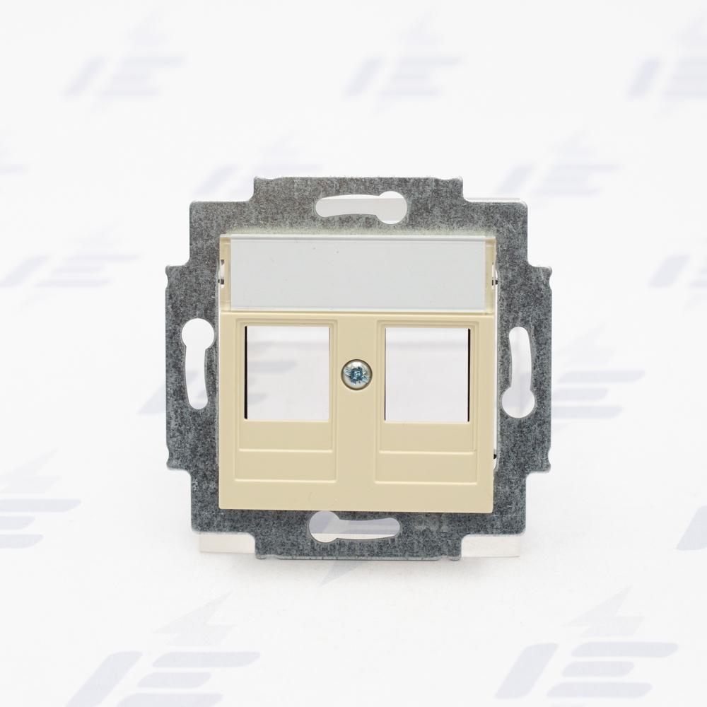 5014H-A01018 17 Kryt zásuvky komunikační přímé (2x), s kovovým upevňovacím třmenem