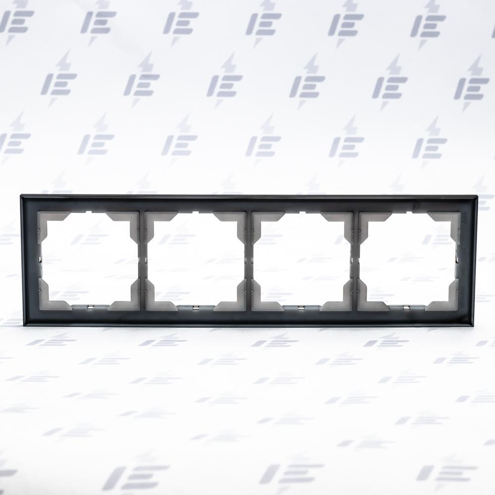 3901M-A00140 37 Rámeček čtyřnásobný, pro vodorovnou i svislou montáž