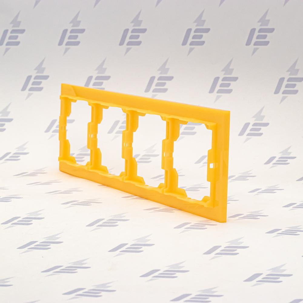 3901M-A00140 43 Rámeček čtyřnásobný, pro vodorovnou i svislou montáž