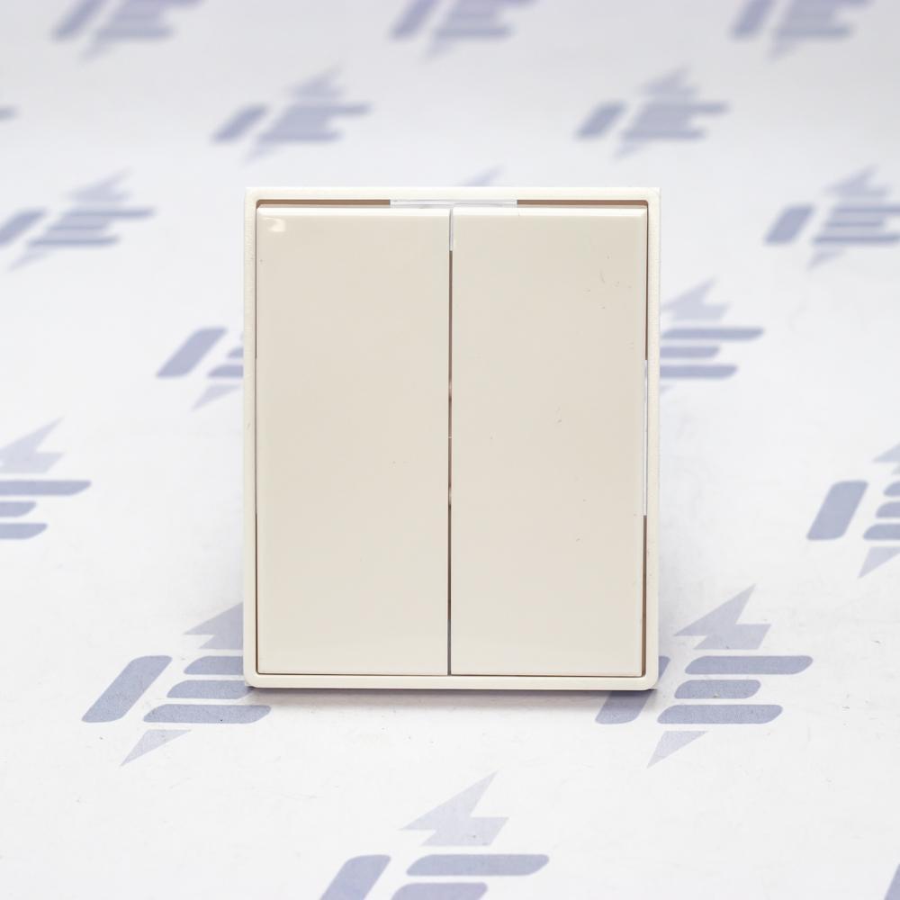 3558E-A00652 03 Kryt spínače dělený