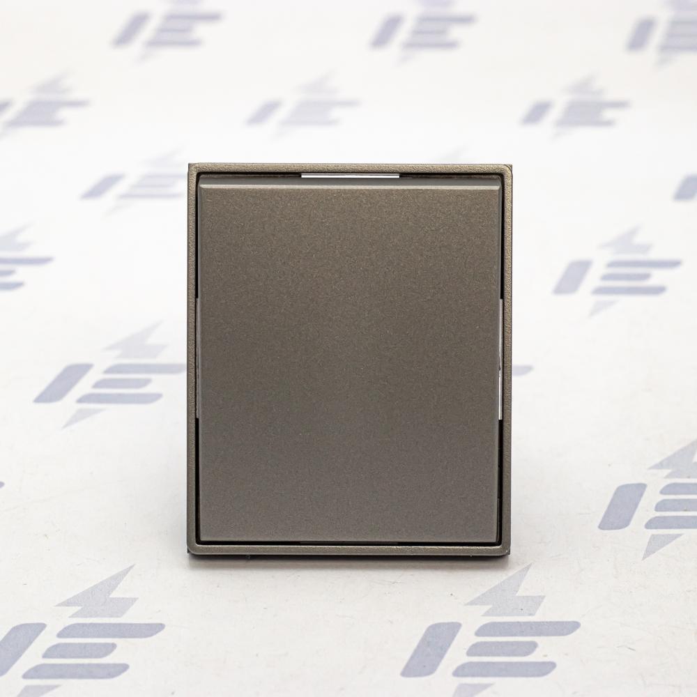 3558E-A00651 36 Kryt spínače jednoduchý