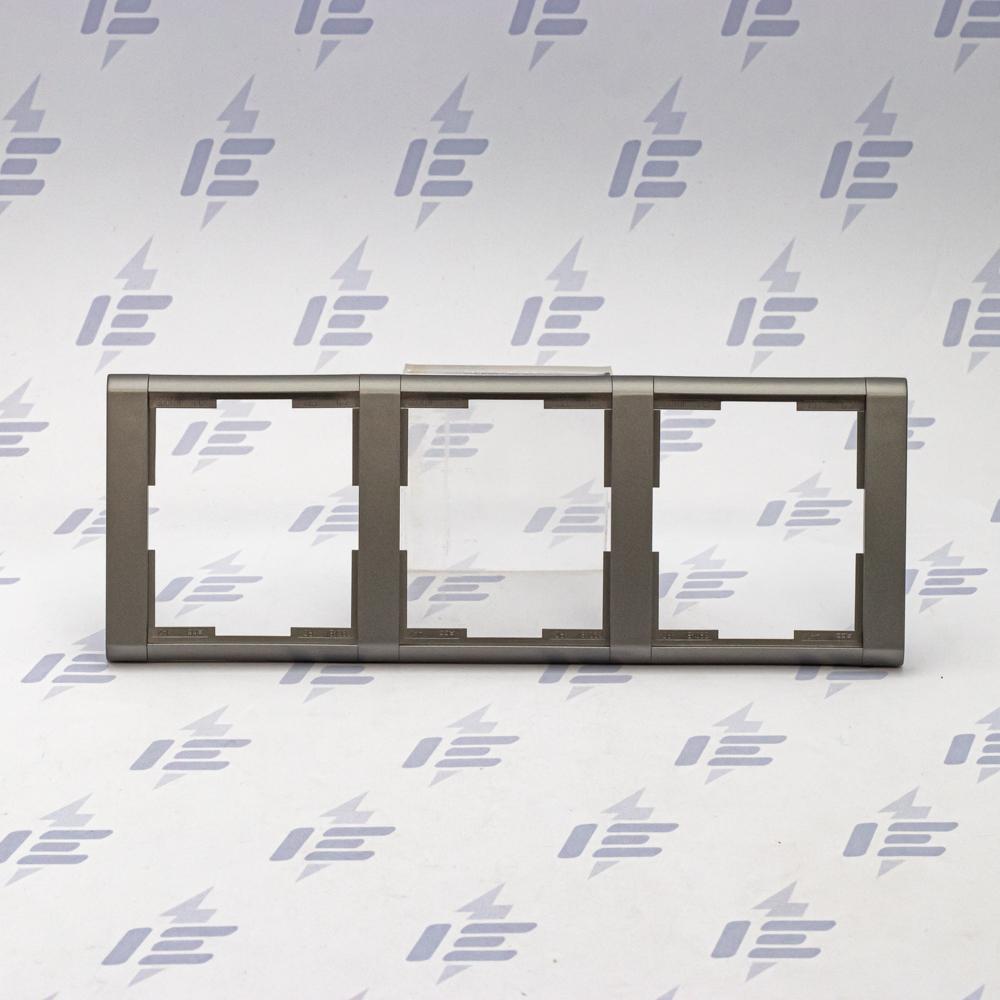 3901F-A00130 36 Rámeček trojnásobný, vodorovný