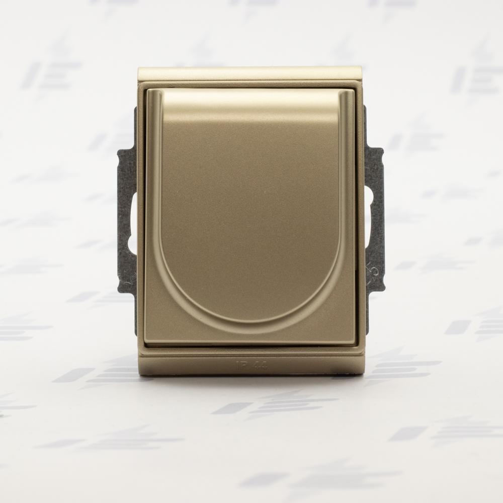 5518E-A02999 33 Zásuvka jednonásobná s ochr. kolíkem, s clonkami, víčkem, s drápky, IP44