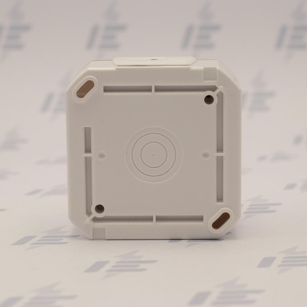 5518N-C02510 B Zásuvka jednonásobná s ochranným kolíkem, s víčkem, IP54