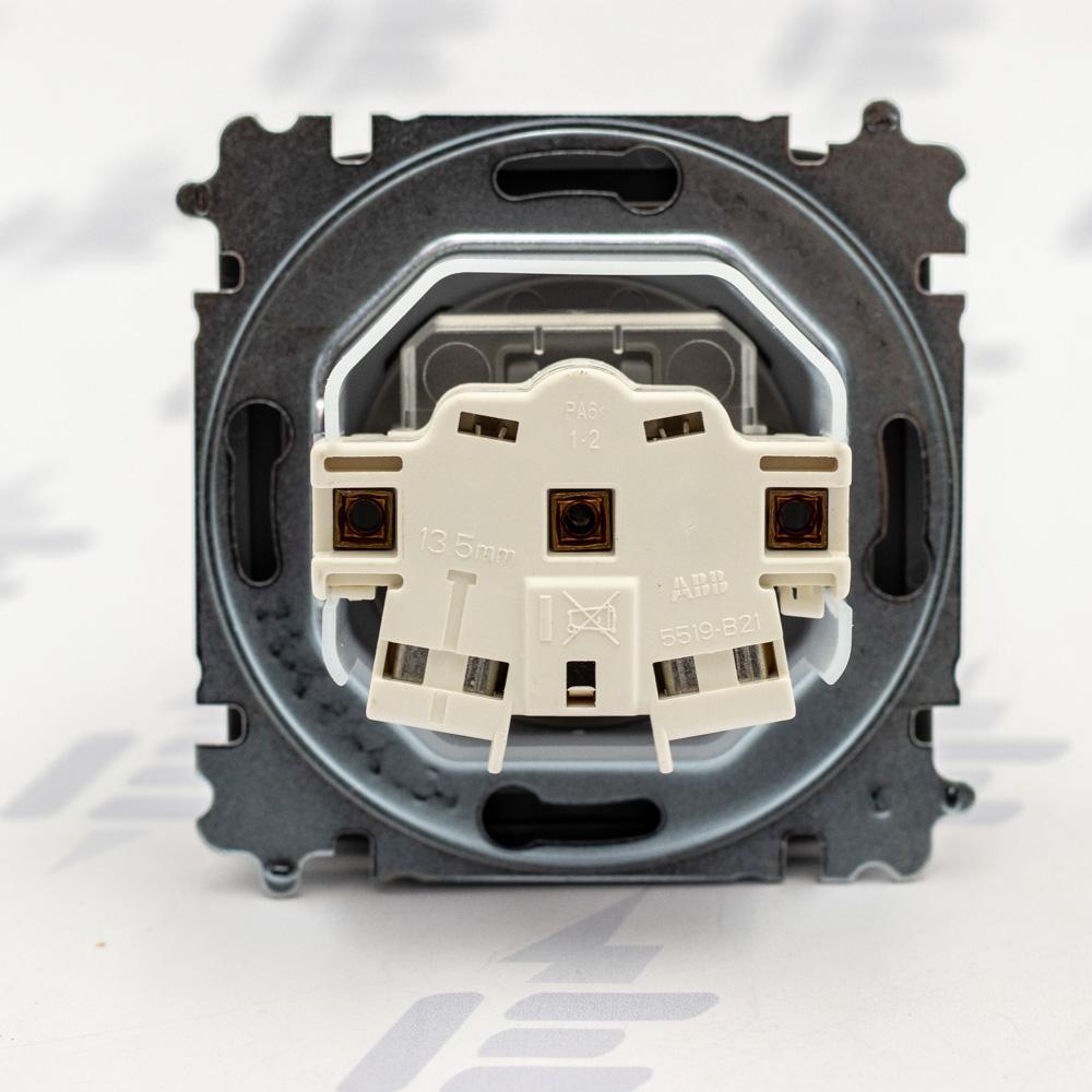 5519A-A02997 S2 Zásuvka jednonásobná s clonkami, s víčkem, IP44, bezšroubové svorky