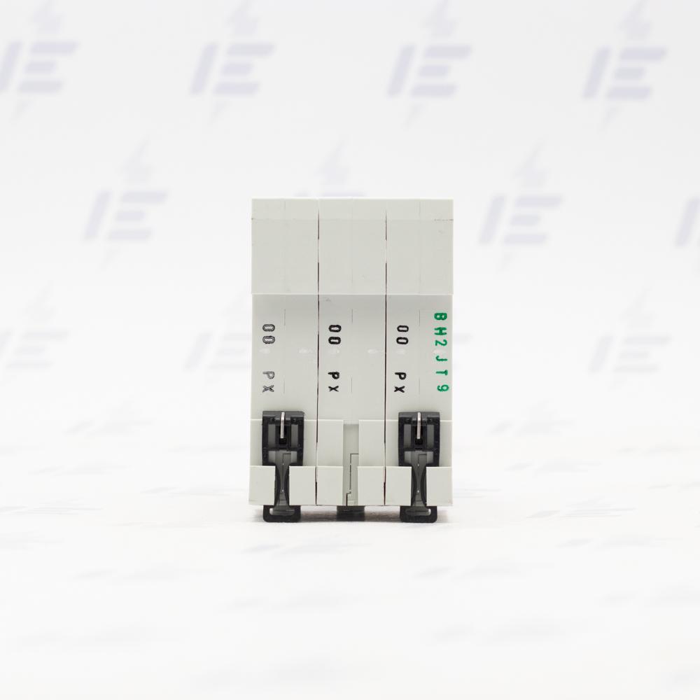 Hlavní vypínač, 3-pól, In=40A