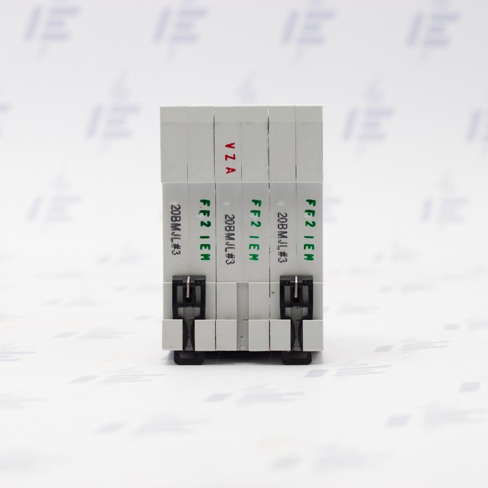 PL7-B20/3 Jistič PL7, char B, 3-pólový, Icn=10kA, In=20A (263390)
