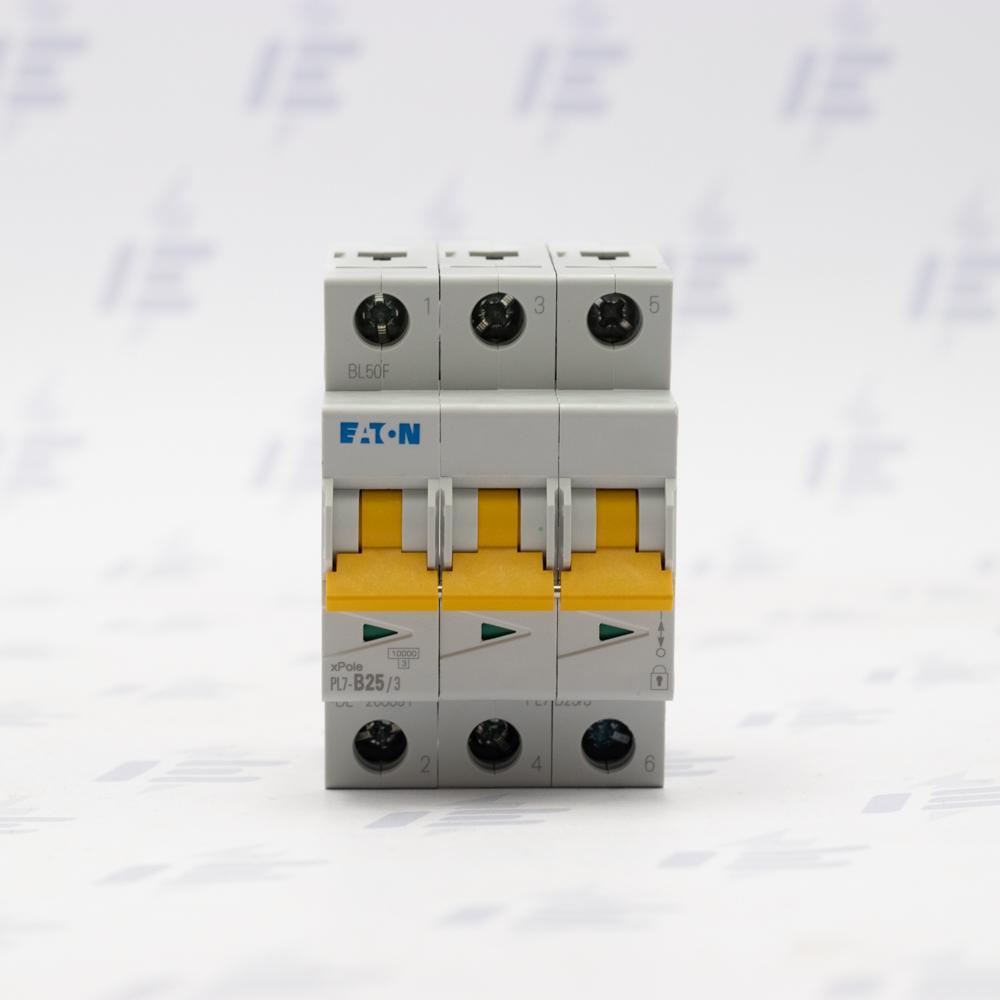 PL7-B25/3 Jistič PL7, char B, 3-pólový, Icn=10kA, In=25A (263391)