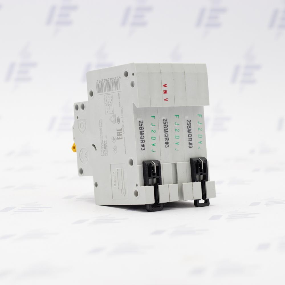 PL7-B25/3 Jistič PL7, char B, 3-pólový, Icn=10kA, In=25A (263391)