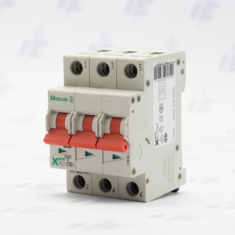 PL7-C10/3 Jistič PL7, char C, 3-pólový, Icn=10kA, In=10A (263407)