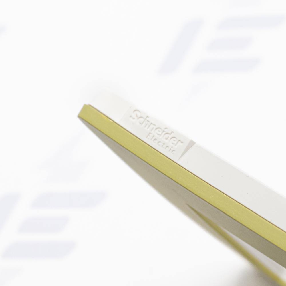 NU280811 Unica Studio Color - Krycí rámeček čtyřnásobný, Light Green/Bílý