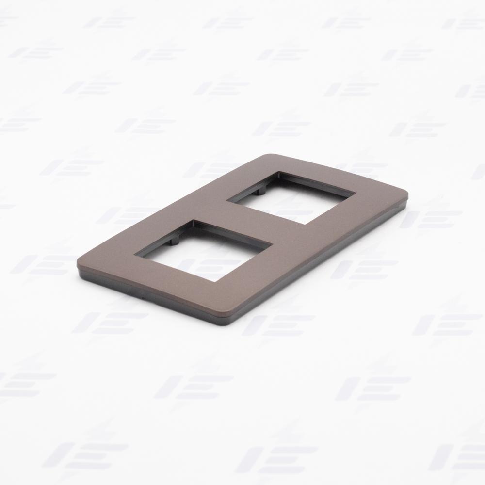 NU280417 Unica Studio Color - Krycí rámeček dvojnásobný, Chocolate/Černý