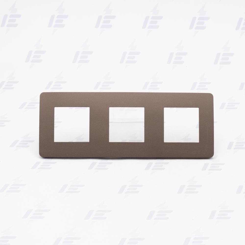 NU280617 Unica Studio Color - Krycí rámeček trojnásobný, Chocolate/Černý