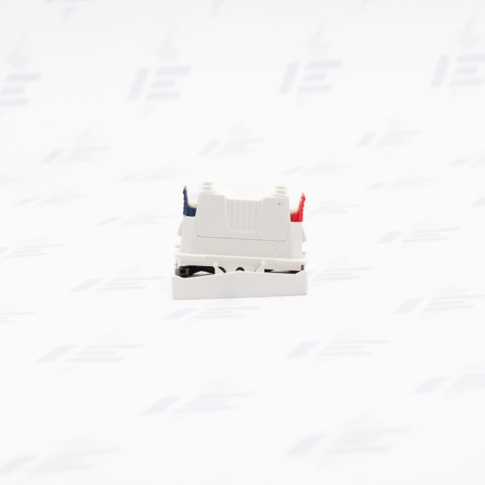 NU320318S Unica - Přepínač střídavý s nulovou svorkou řazení 6, 2M, Bílý