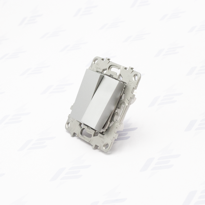 Unica - Přepínač dvojitý střídavý řazení 6+6 (5b), Aluminium