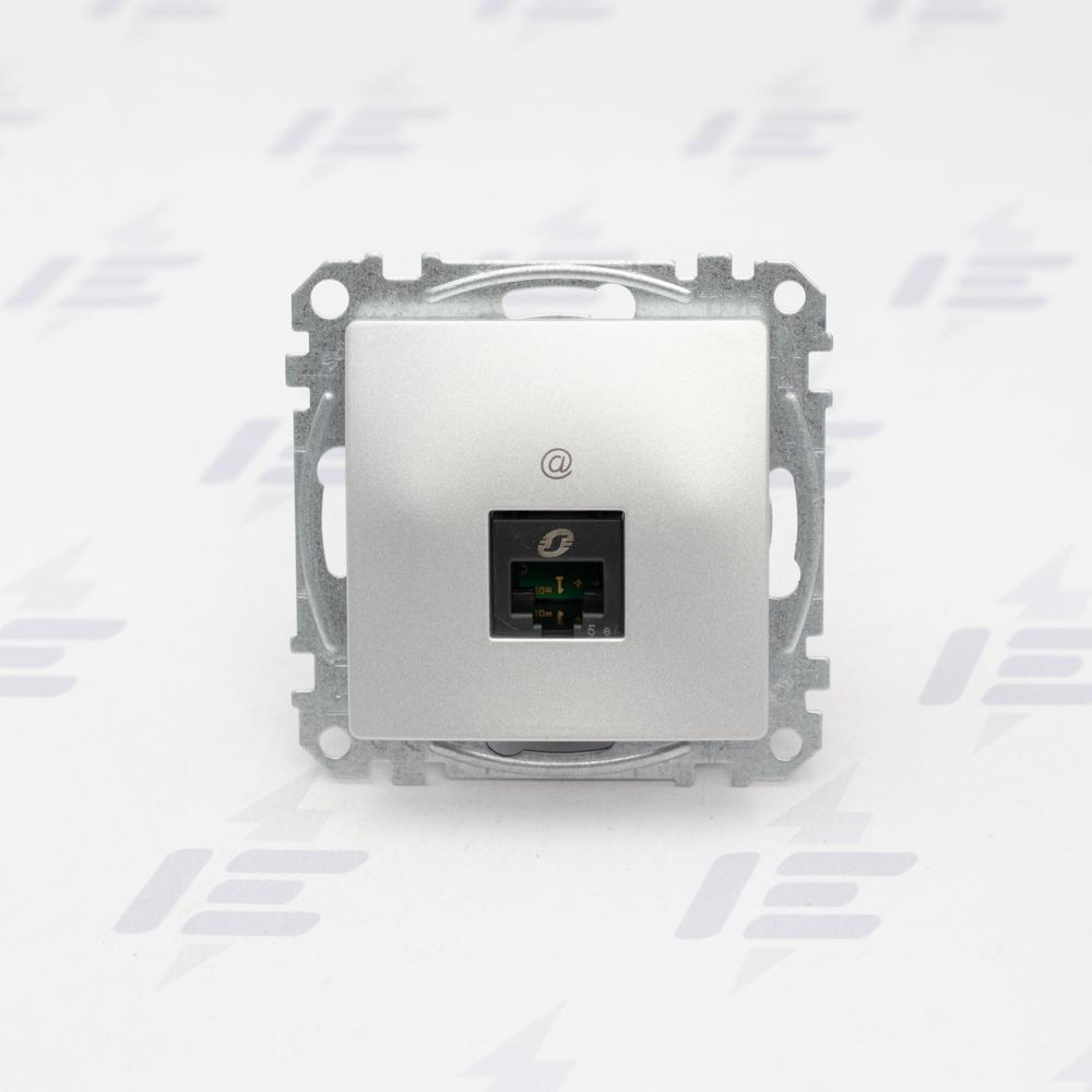 SDD113451 Sedna D/E - Datová zásuvka 1xRJ45 kat. 5e UTP, Aluminium