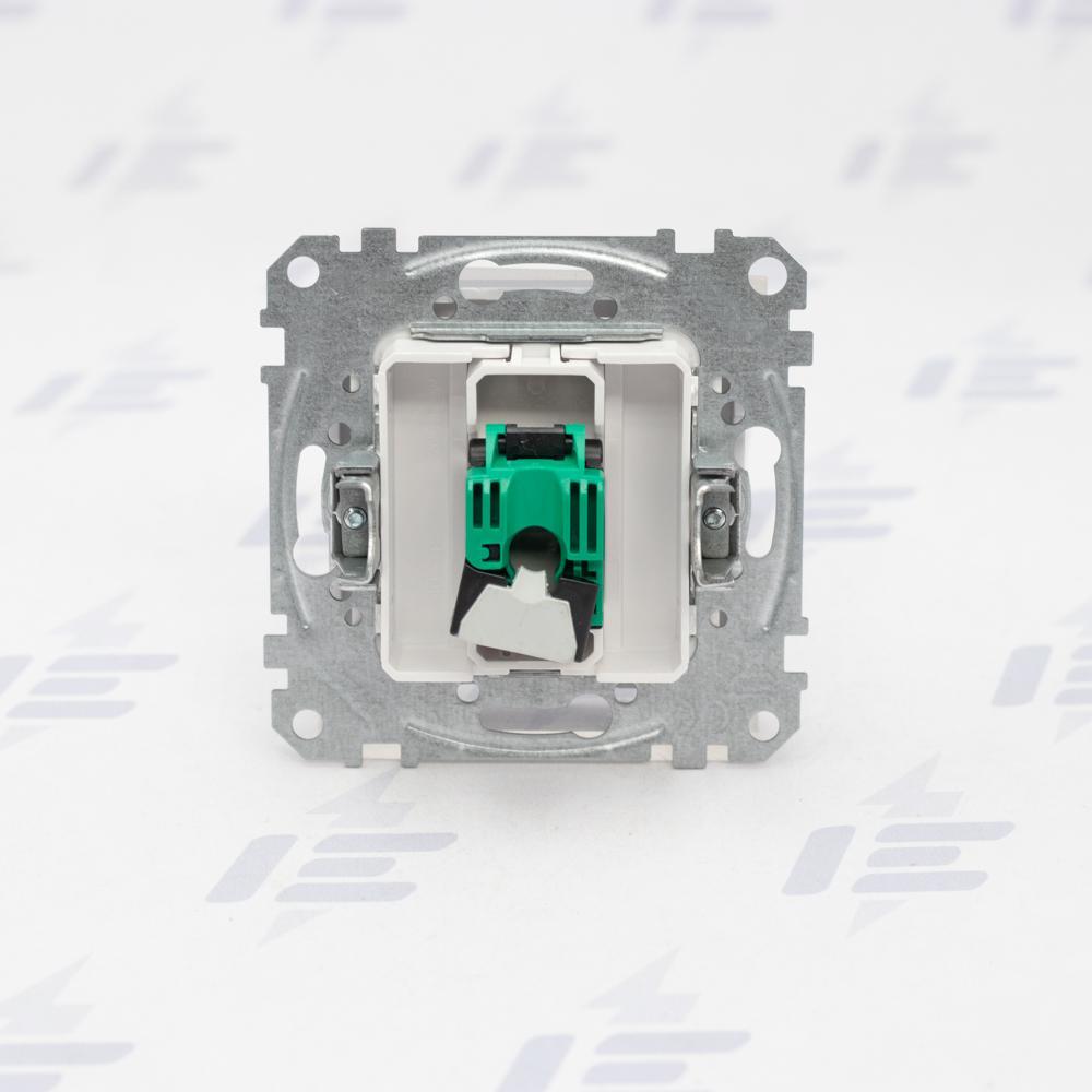 SDD113451 Sedna D/E - Datová zásuvka 1xRJ45 kat. 5e UTP, Aluminium