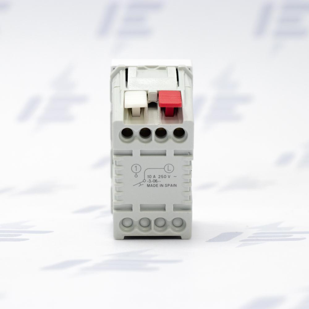 Unica - Ovládač tlačítkový, řazení 1/0, 1 modul, Polar