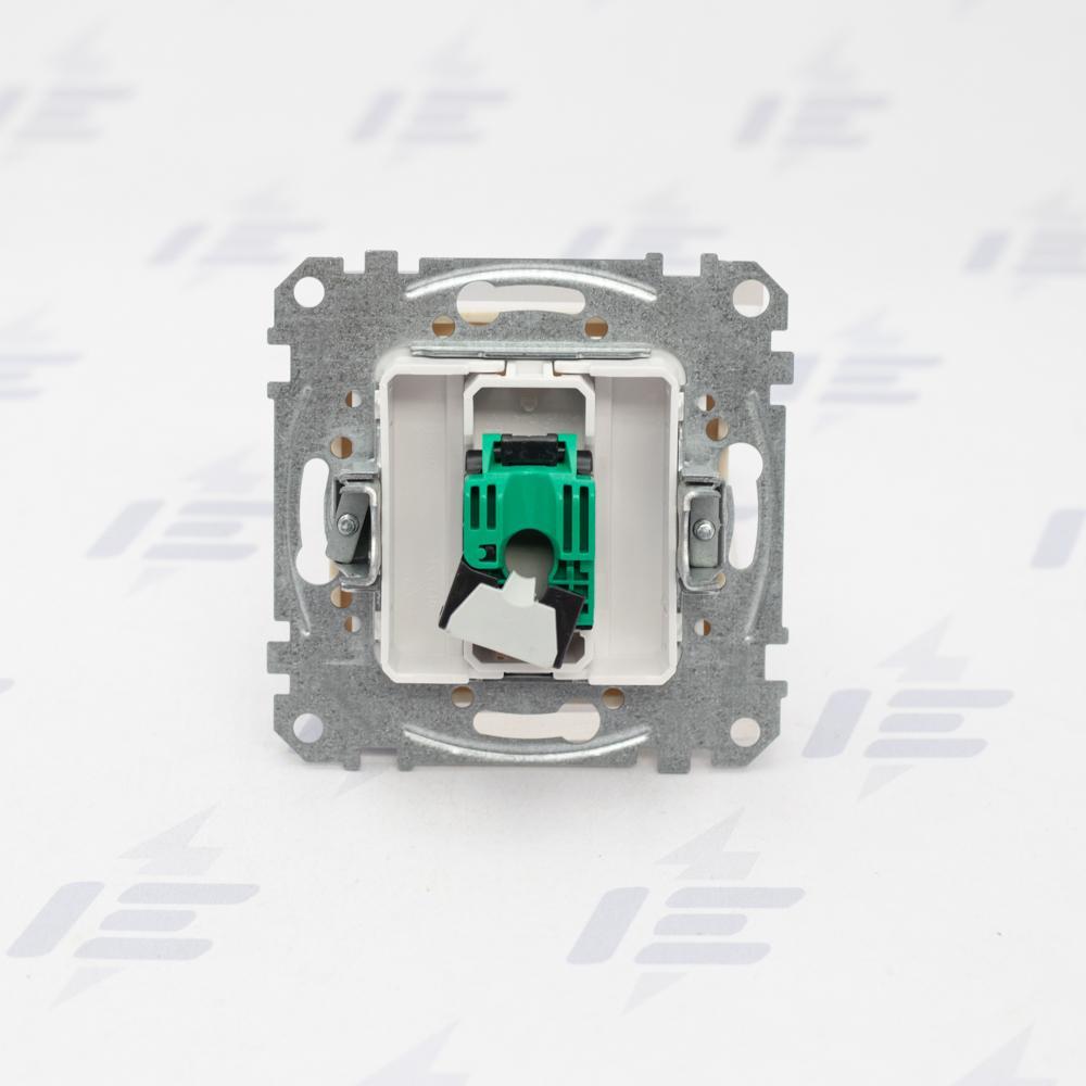 SDD112451 Sedna D/E - Datová zásuvka 1xRJ45 kat. 5e UTP, Béžová