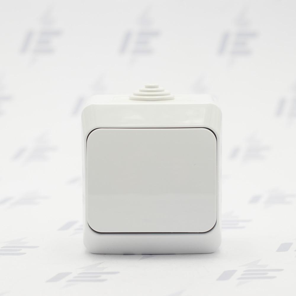 WDE000510 Cedar Plus IP44 - Spínač jednopólový řazení 1, bílý