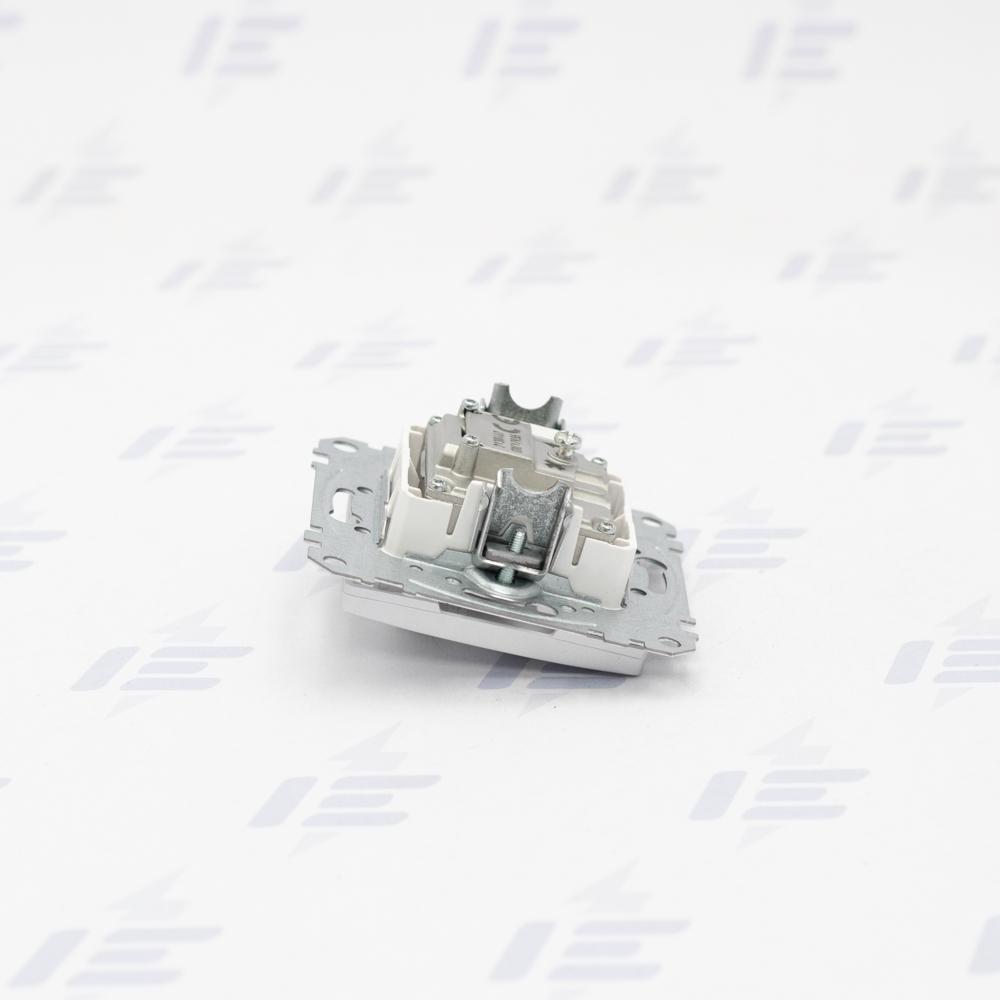 Sedna D/E - TV-R-SAT zásuvka koncová 4dB, Aluminium