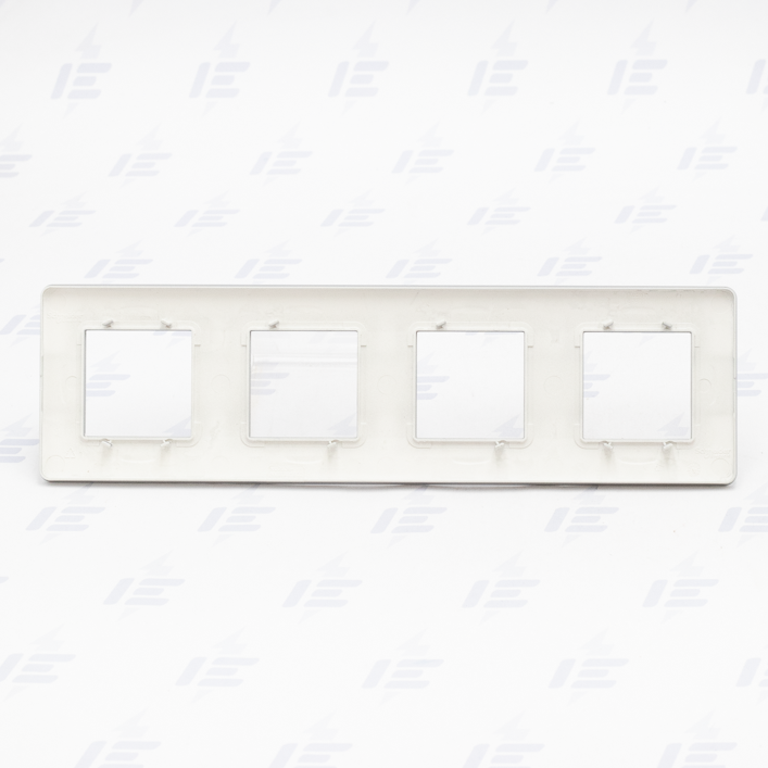 NU200830 Unica Studio - Krycí rámeček čtyřnásobný, Aluminium