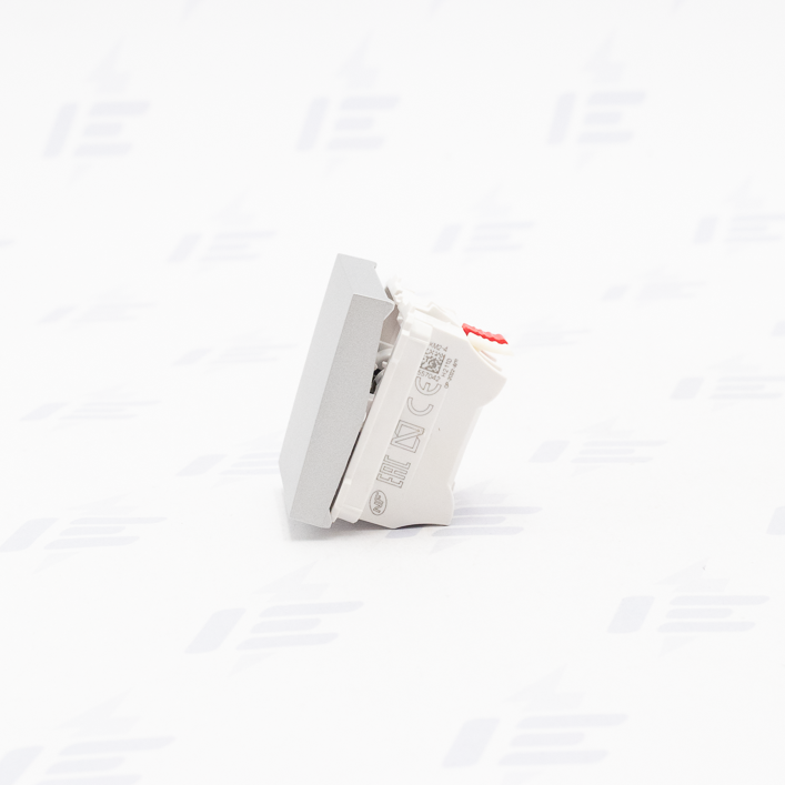 NU320130 Unica - Spínač jednopólový řazení 1, 2M, Aluminium