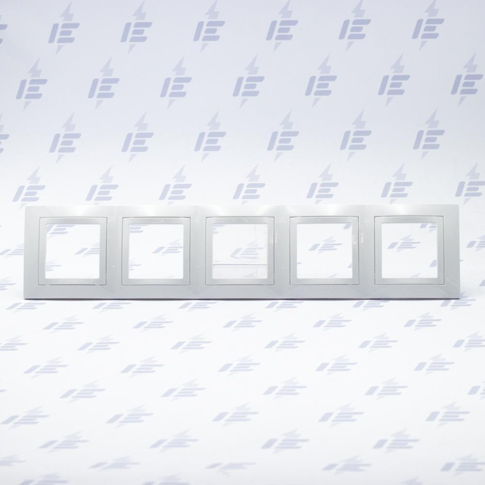 MGU2.010.18 Unica Basic - Krycí rámeček pětinásobný, Polar