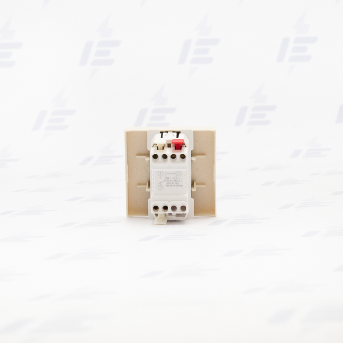 NU320344 Unica - Přepínač střídavý řazení 6, 2M, Béžový