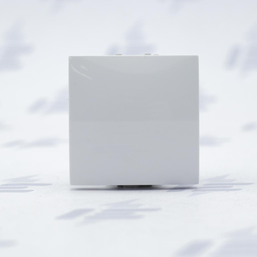 MGU3.203.18 Unica - Přepínač střídavý, řazení 6, Polar