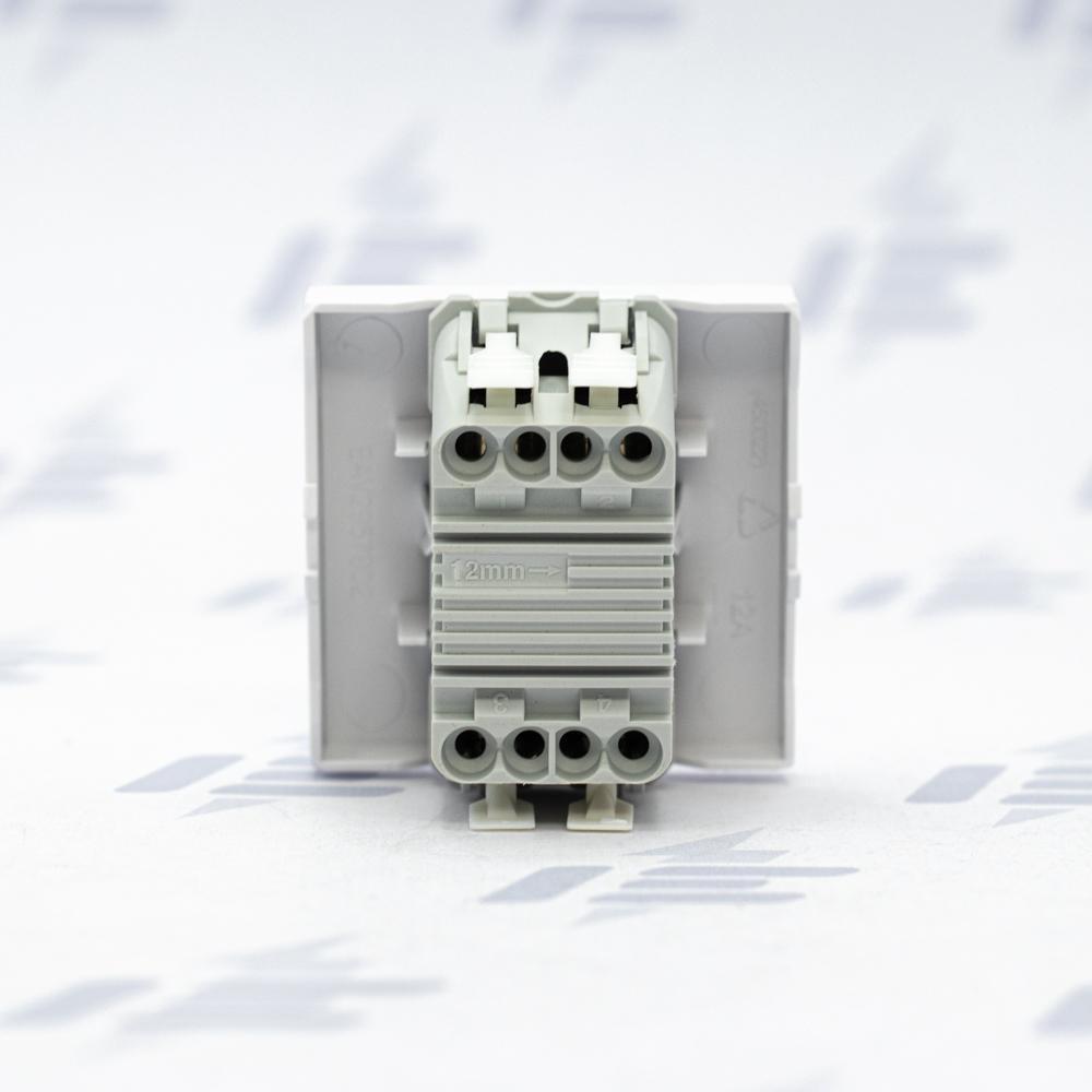 MGU3.205.18 Unica - Přepínač křížový, řazení 7, Polar