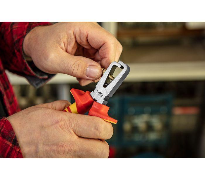 01-234 set nářadí elektrikáři 13 pcs