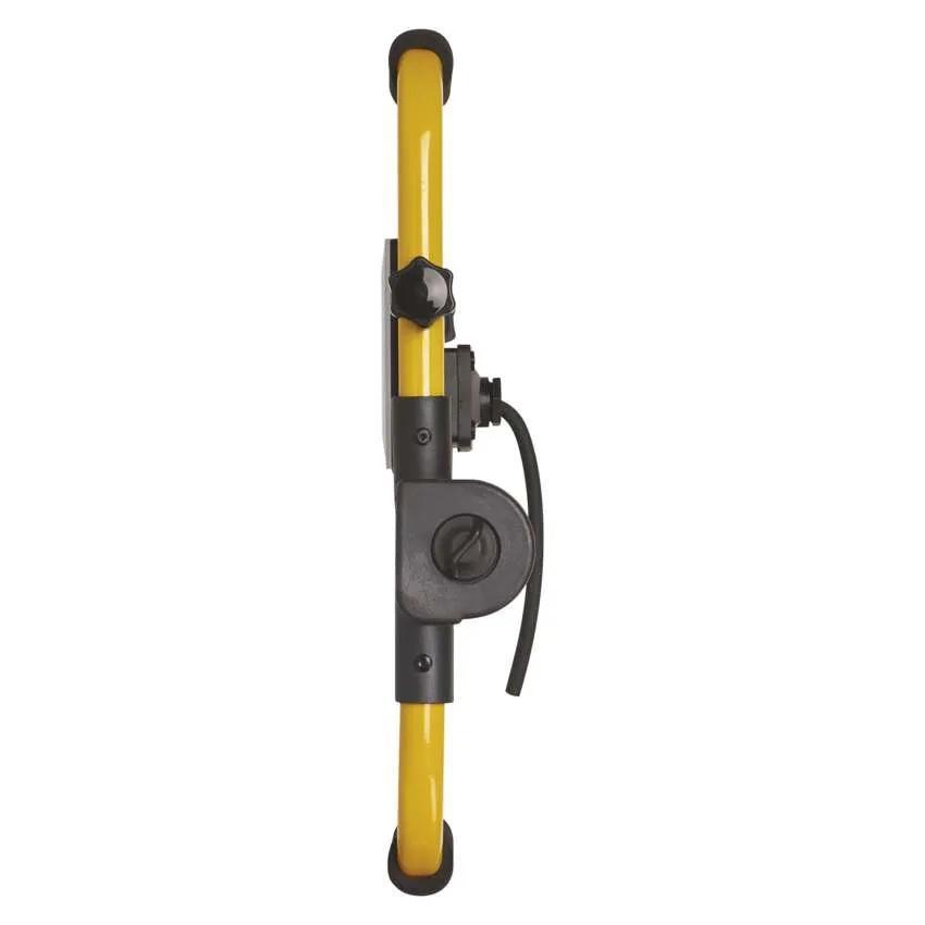 PŘENOSNÝ LED REFLEKTOR ILIO 21W 1900LM IP44 NW