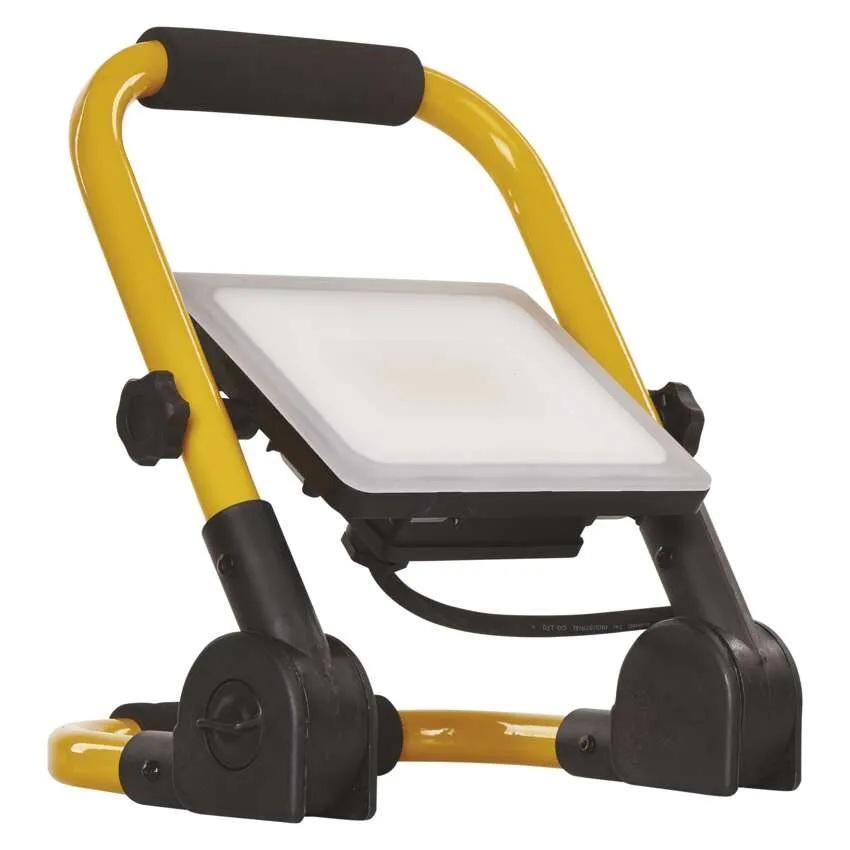 PŘENOSNÝ LED REFLEKTOR ILIO 31W 2800LM IP44 NW