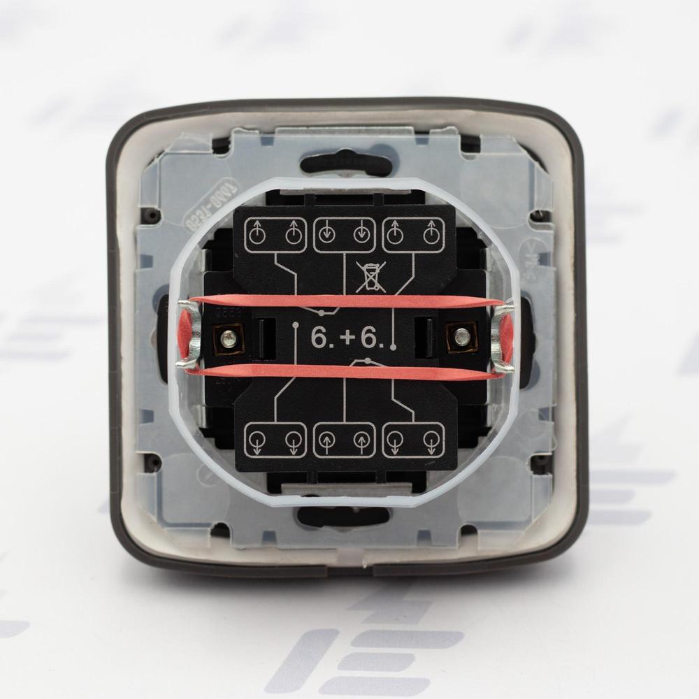 TANGO IP44 Kompletní vypínač č. 6+6 s rámečkem 3558A-52940 S2