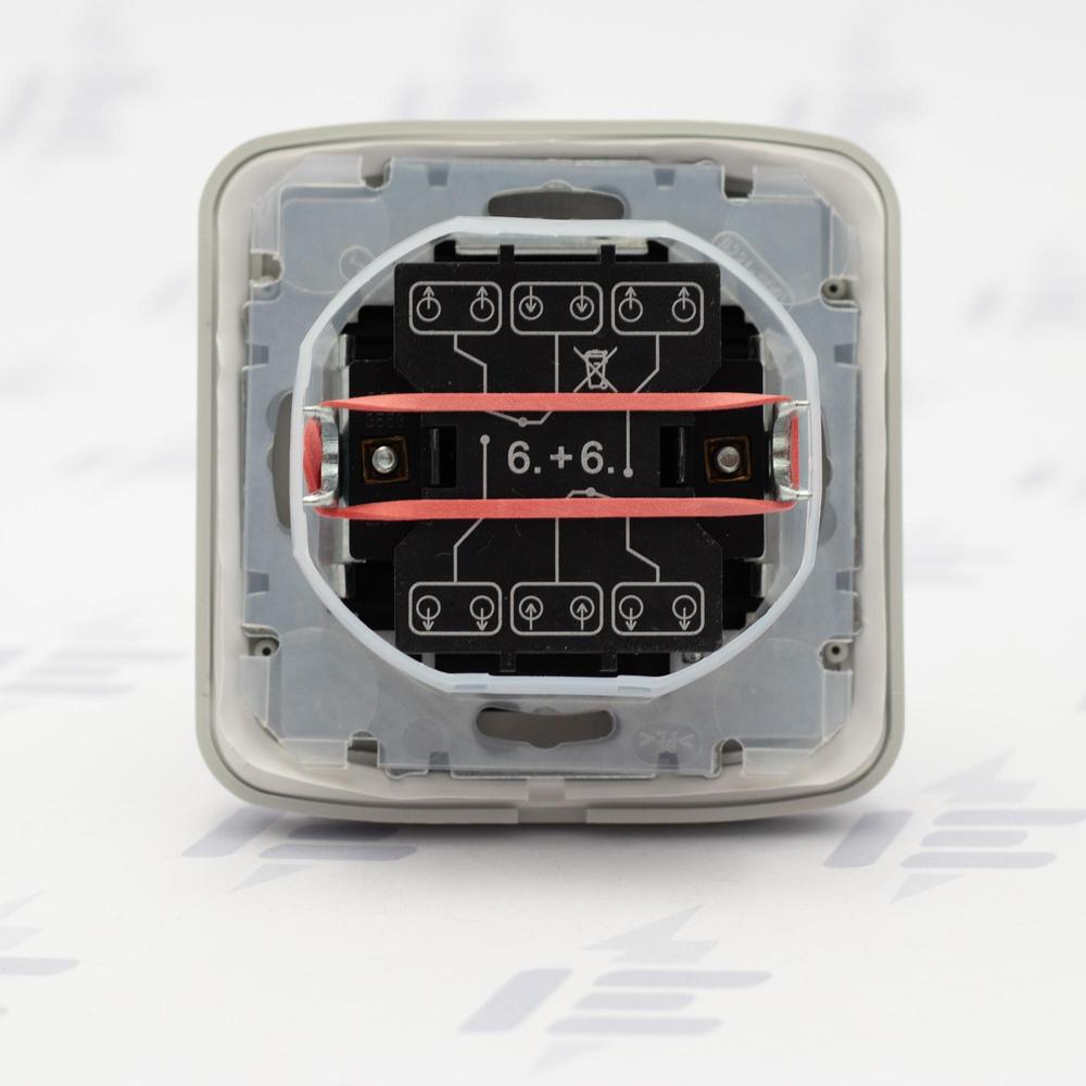 3558A-52940 S TANGO IP44 Kompletní vypínač č. 6+6 s rámečkem 3558A-52940 S