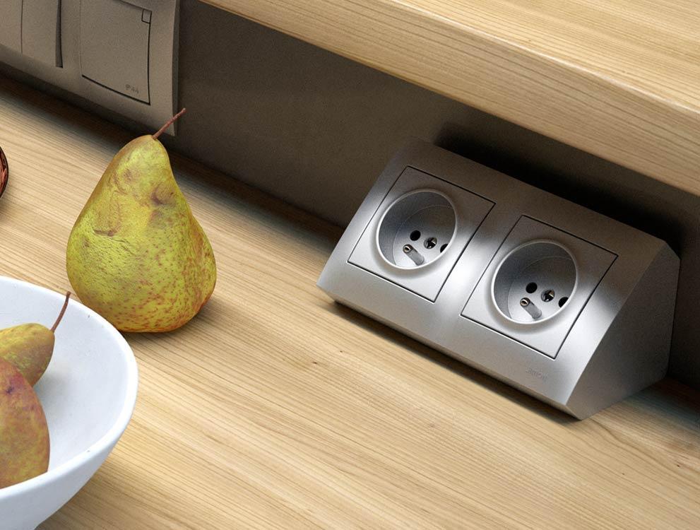 KS-BOX2ZBK-WPV Rohová zásuvka KS-BOX2ZBK-WPV bílá/průhledná